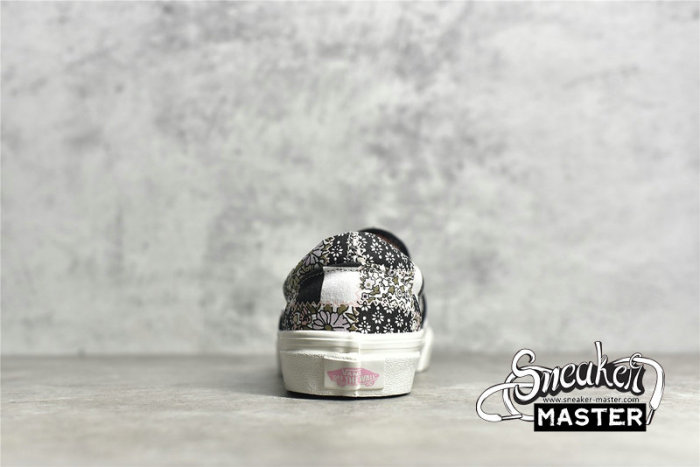 VANS CLASSIC SLIP-ON PATCHWORK FLORAL BLACK/WHITE/BLACK VN0A33TB9FY