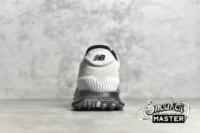 NEW BALANCE 327 RUNNING SHOES BLACK/WHITE/GREY MS327VC1