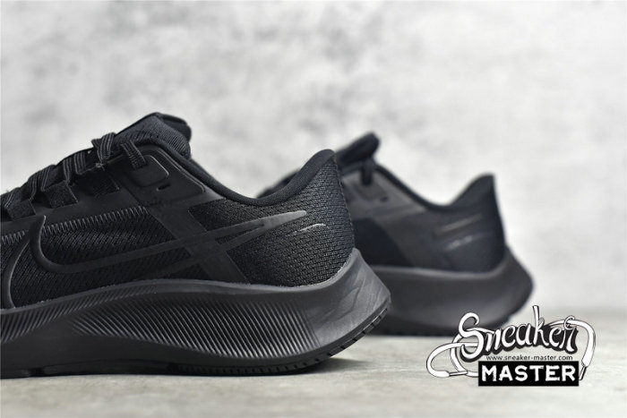NIKE AIR ZOOM PEGASUS 38 BLACK/ANTHRACITE/VOLT/BLACK CW7356-001