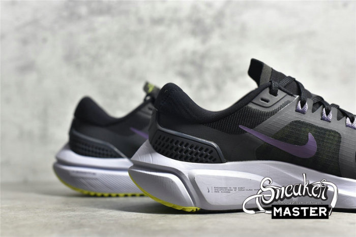 NIKE AIR ZOOM VOMERO 15 BLACK/WHITE/PURPLE CU1855-006