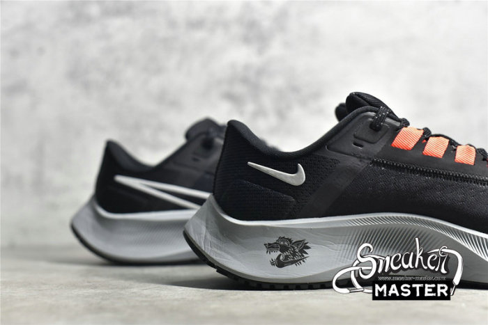 NIKE AIR ZOOM PEGASUS 38 BLACK/GREY/RED CW7356-991