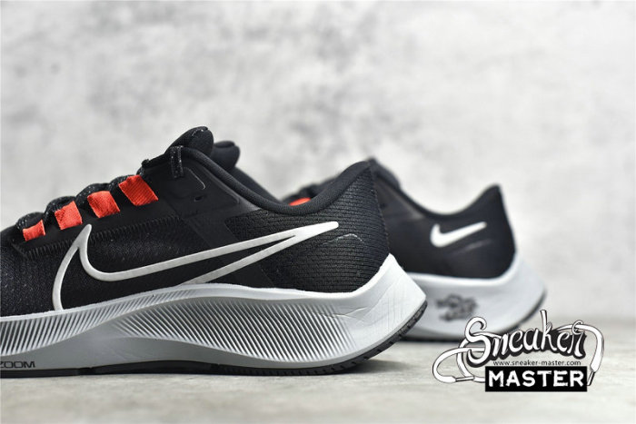 NIKE AIR ZOOM PEGASUS 38 BLACK/GREY/RED CW7356-991