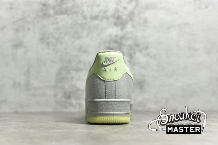 NIKE AIR FORCE 1 LOW 07 WOLF GREY/WOLF GREY/LIGHT GREEN 315122-107