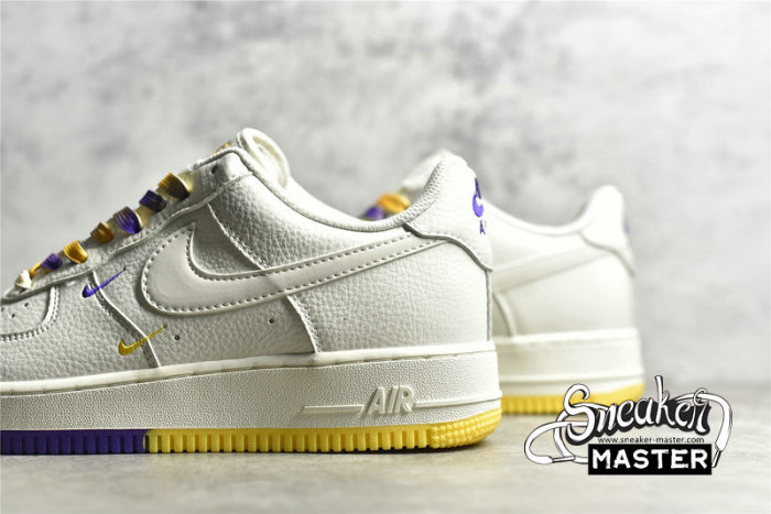 NIKE AIR FORCE 1 LOW 07 ESSENTIAL WHITE/METALLIC GOLD/PURPLE CT1989-106
