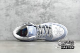 NIKE SEAN CLIVER X DUNK LOW SB HOLIDAY SPECIAL WHITE/PSYCHIC BLUE/METALLIC GOLD DC9936-100