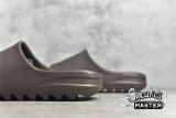 ADIDAS YEEZY SLIDES SOOT/SOOT/SOOT G55495