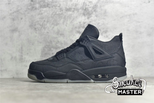 NIKE KAWS X AIR JORDAN 4 RETRO BLACK/BLACK-CLEAR GLOW 930155-001
