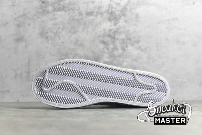 NIKE BLAZER MID SB EDGE HACK PACK OBSIDIAN MIST/MIDNIGHT NAVY/FOSSIL CI3833-401