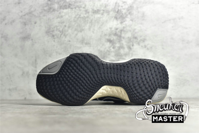 NIKE ZOOMX INVINCIBLE RUN FLYKNIT BLACK/IRON GREY/VOLT/WHITE CT2228-001