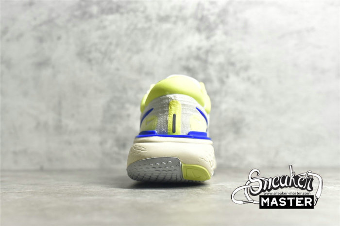 NIKE ZOOMX INVINCIBLE RUN FLYKNIT WHITE/CYBER/GREY FOG/RACER BLUE CT2228-101