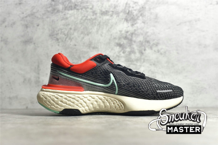 NIKE ZOOMX INVINCIBLE RUN FLYKNIT BLACK/CHILE RED/GREEN GLOW CT2228-002