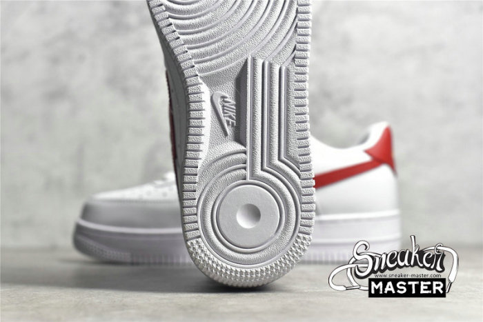 NIKE AIR FORCE 1 LOW 07 ESSENTIAL WHITE/GYM RED/GOLD CZ0270-104