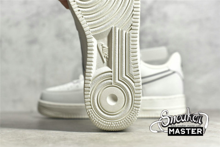 NIKE AIR FORCE 1 LOW WHITE/WHITE/BLACK CL6326-158