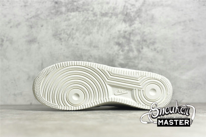 NIKE AIR FORCE 1 LOW WHITE/WHITE/BLACK CL6326-158