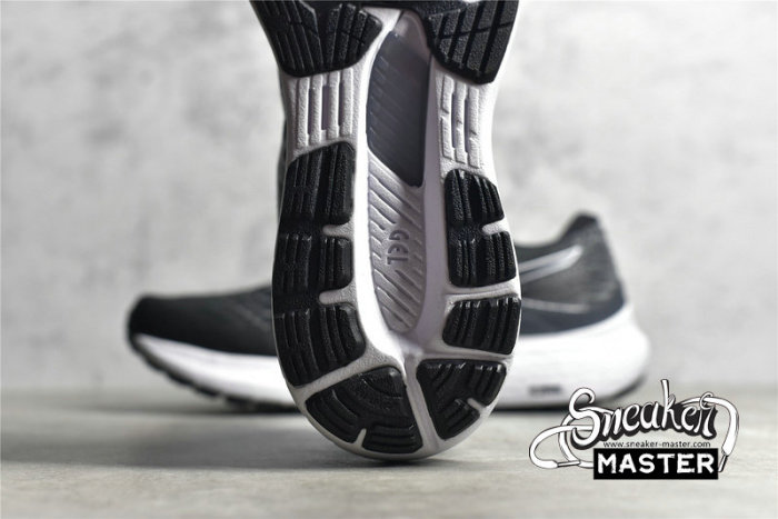 ASICS GEL-KAYANO 28 2A WIDE BLACK/BLACK/WHITE 1012B048-003