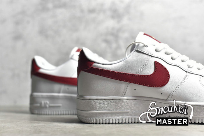 NIKE AIR FORCE 1 ESSENTIAL LOW WHITE/GYM RED/GYM RED/WHITE CZ0270-104