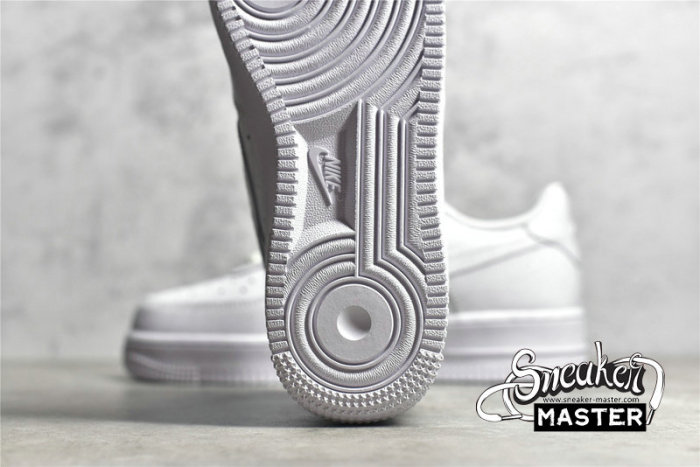 NIKE AIR FORCE 1 LOW WHITE NOCTILUCENT WHITE/WHITE/WHITE N-0288