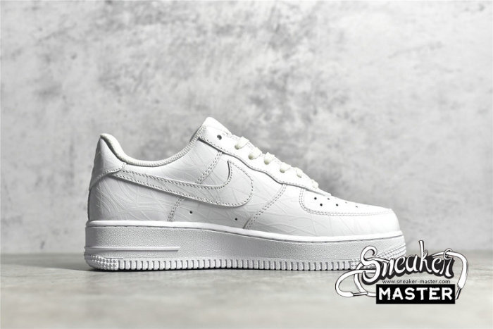 NIKE AIR FORCE 1 LOW WHITE NOCTILUCENT WHITE/WHITE/WHITE N-0288