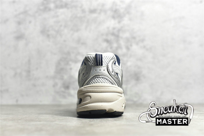 NEW BALANCE 530 RUNNING SHOES WHITE/SILVER/BLUE MR530SG