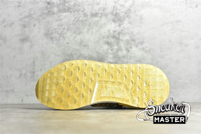 ADIDAS PHARRELL X NMD HU TRAIL HAPPY CHINA EXCLUSIVE GOLD METALLIC/FOOTWEAR WHITE F99762