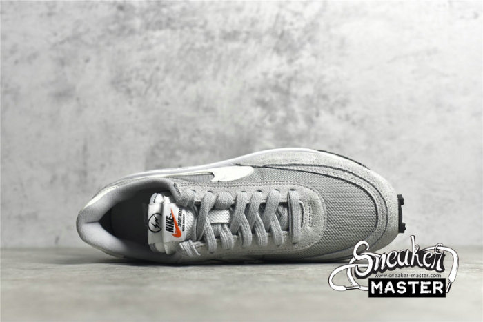 NIKE FRAGMENT DESIGN X SACAI X LDV WAFFLE LIGHT SMOKE GREY/WHITE/BLACK DH2684-001