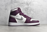NIKE AIR JORDAN 1 RETRO HIGH OG BORDEAUX/WHITE/METALLIC SILVER 555088-611