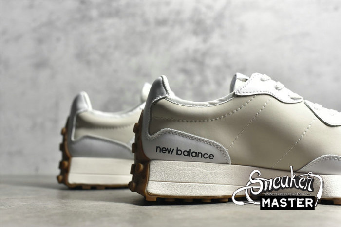 NEW BALANCE 327 V1 RUNNING SHOES WHITE/WHITE/MOONBEAM WS327LA