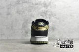 NIKE SB DUNK LOW SE BLACK/OIL GREEN/WHITE/TOTAL ORANGE DH0957-001