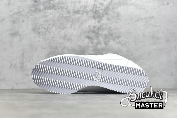 NIKE CLASSIC CORTEZ LEATHER WHITE/WHITE/WHITE 807471-102