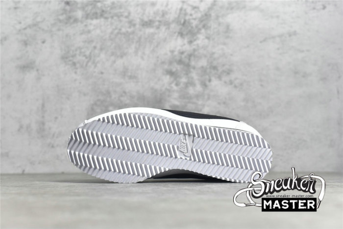 NIKE CLASSIC CORTEZ LEATHER WHITE/BLACK-WHITE 807471-101