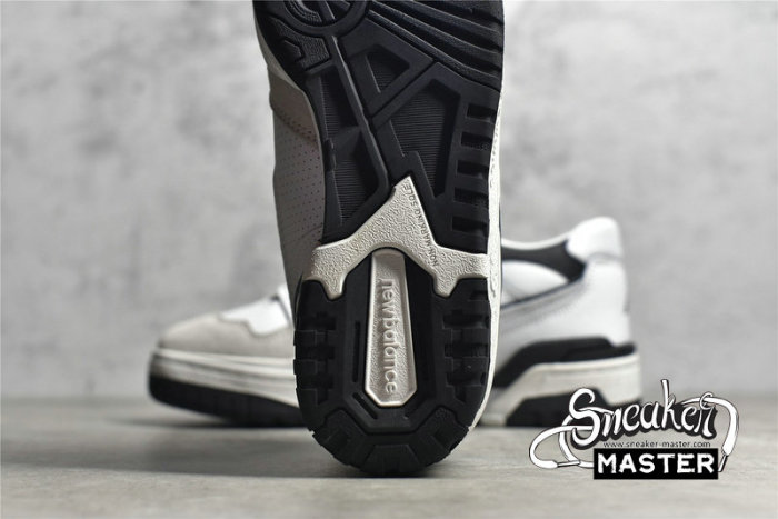 NEW BALANCE 550 RUNNING SHOES SEA SALT/BLACK/WHITE BB550LM1