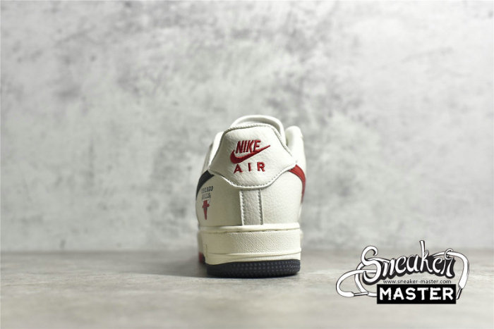 NIKE AIR FORCE 1 LOW 07 CHICAGO BULLS BEIGE/BLACK/RED CH2806-306