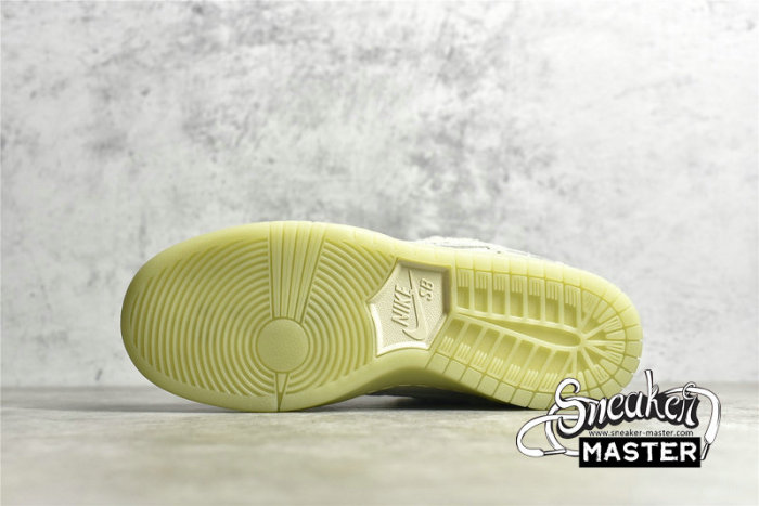 NIKE SB DUNK LOW MUMMY COCONUT MILK/SEAFOAM/YELLOW STRIKE DM0774-111