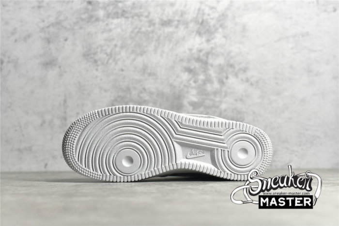 NIKE AIR FORCE 1 LOW 07 WHITE/METALLIC SILVER/WHITE DD6629-100