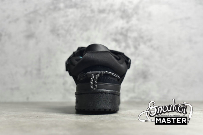 ADIDAS BAD BUNNY X FORUM LOW CORE BLACK/CORE BLACK/CORE BLACK GW0266