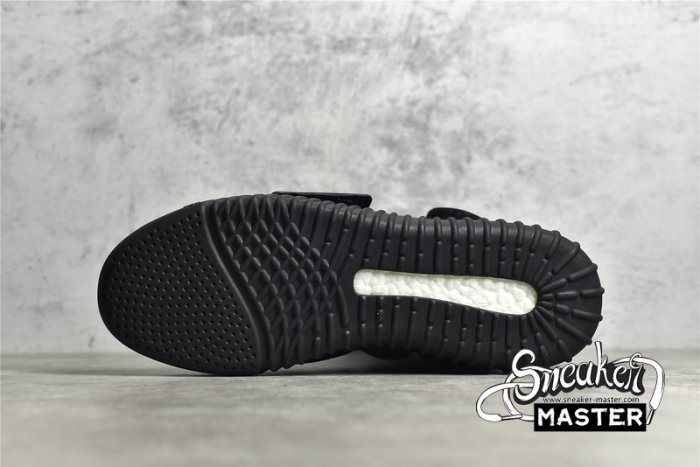 ADIDAS YEEZY BOOST 750 CORE BLACK/CORE BLACK/CORE BLACK BB1839