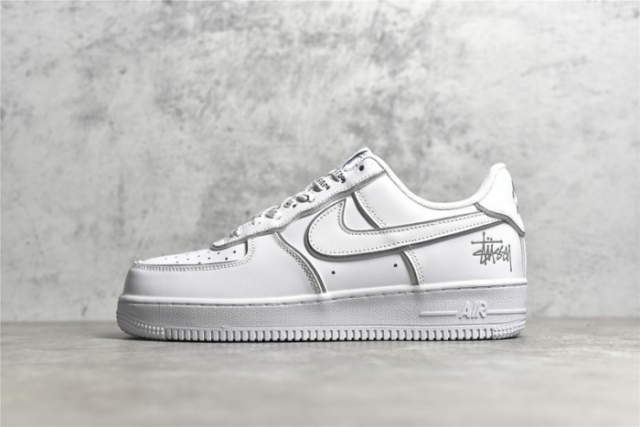 NIKE AIR FORCE 1 LOW 07 X STUSSY WHITE/WHITE/SILVER BQ6246-019