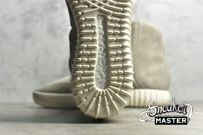 ADISAD YEEZY BOOST 750 OG LIGHT BROWN/CARBON WHITE/LIGHT BROWN B35309