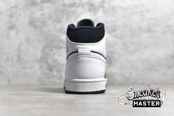 NIKE AIR JORDAN 1 RETRO MID TUXEDO BLACK/WHITE 554724-113