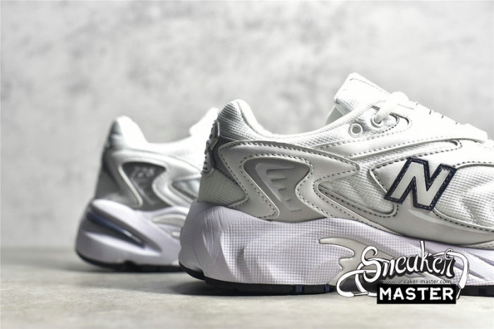 NEW BALANCE 725B RUNNING SHOES METALIC SILVER/WHITE/WHITE ML725B
