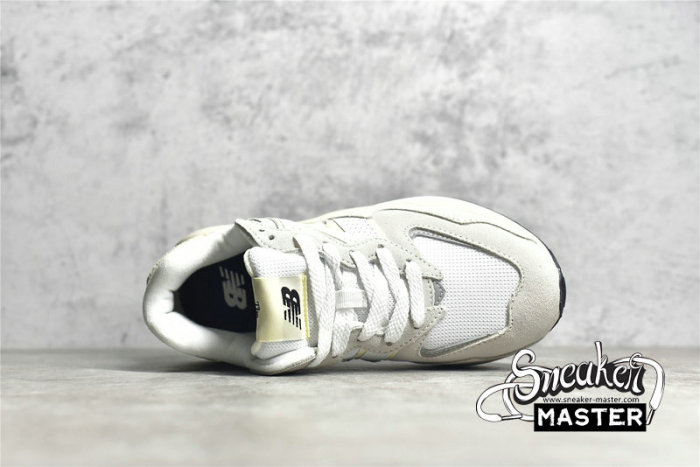 NEW BALANCE 57/40 RUNNING SHOES GOLD/ASPEN W5740WR1