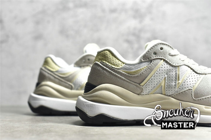 NEW BALANCE 57/40 RUNNING SHOES GOLD/ASPEN W5740WR1