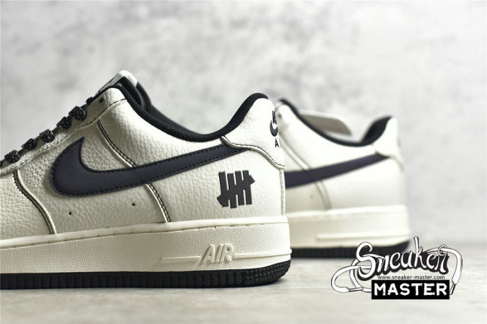 NIKE AIR FORCE 1 LOW 07 SU19 WHITE/WHITE/BLACK UN2588-121