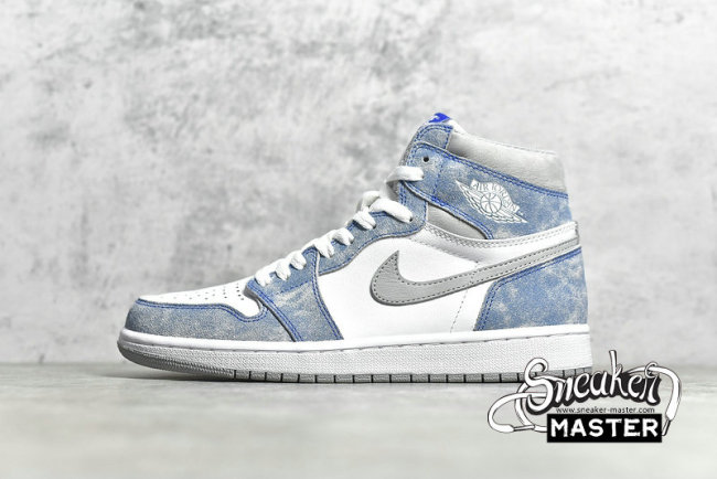 NIKE AIR JORDAN 1 RETRO HIGH OG HYPER ROYAL/LIGHT SMOKE GREY/WHITE 555088-402