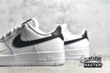 NIKE AIR FORCE 1 LOW 07 ESSENTIAL WHITE/WHITE/BLACK/BLACK CZ0270-102