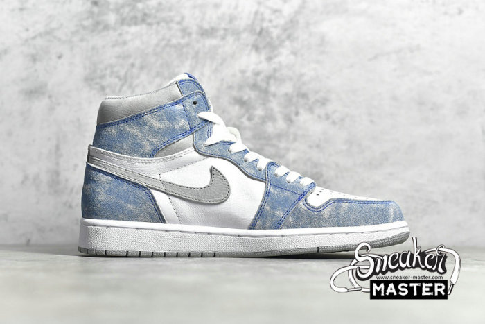 NIKE AIR JORDAN 1 RETRO HIGH OG HYPER ROYAL/LIGHT SMOKE GREY/WHITE 555088-402