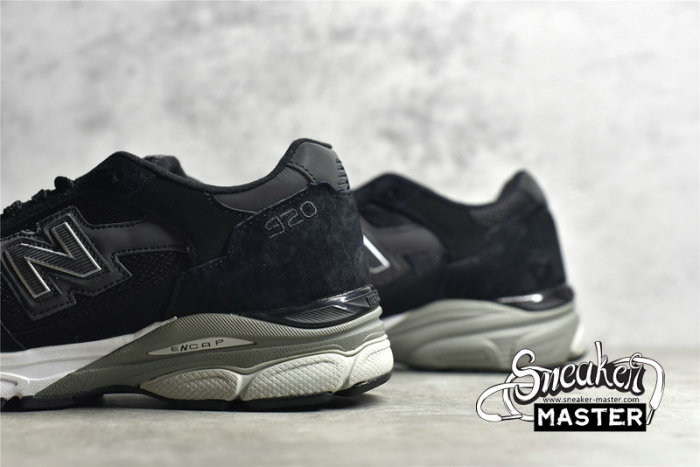 NEW BALANCE 920 MADE IN ENGLAND BLACK/WHITE/GREY M920KR