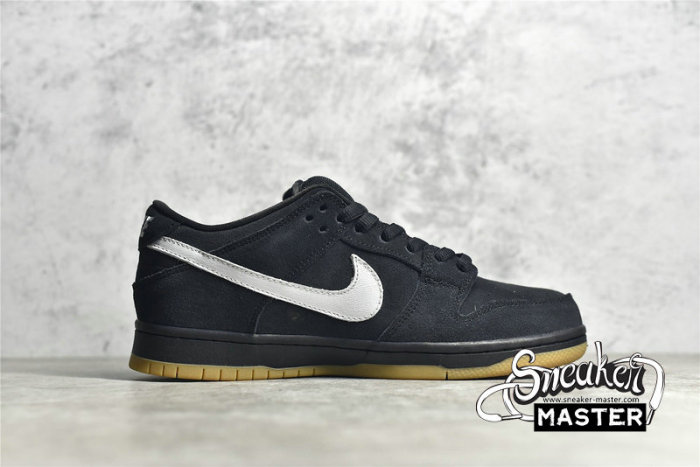 NIKE SB DUNK LOW FOG BLACK/BLACK-BLACK-COOL GREY BQ6817-010