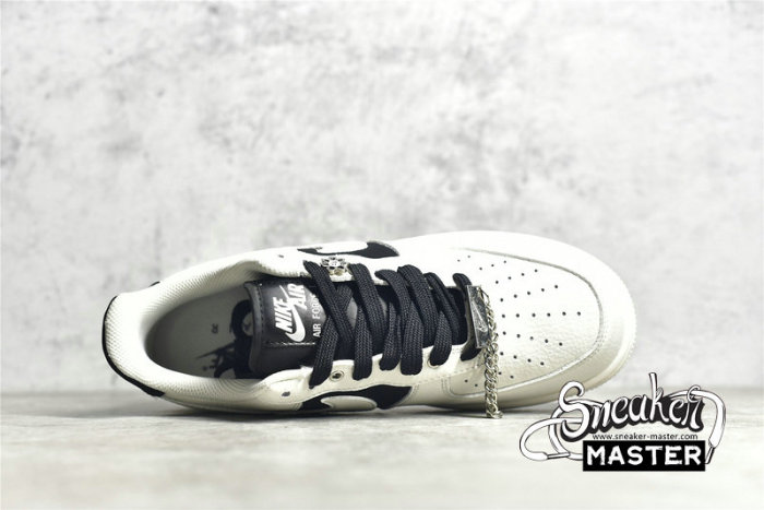 NIKE AIR FORCE 1 LOW 07 BEIGE/BLACK/METALLIC SILVER DD8571-013