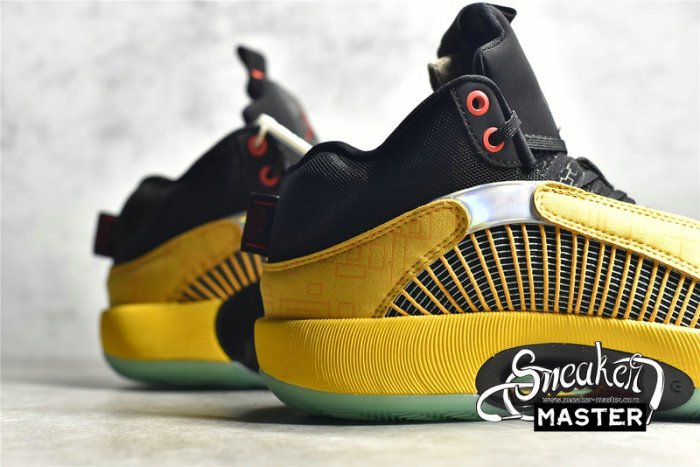 NIKE AIR JORDAN 35 DYNASTIES UNIVERSITY GOLD/BLACK/CHILE RED DD3044-770